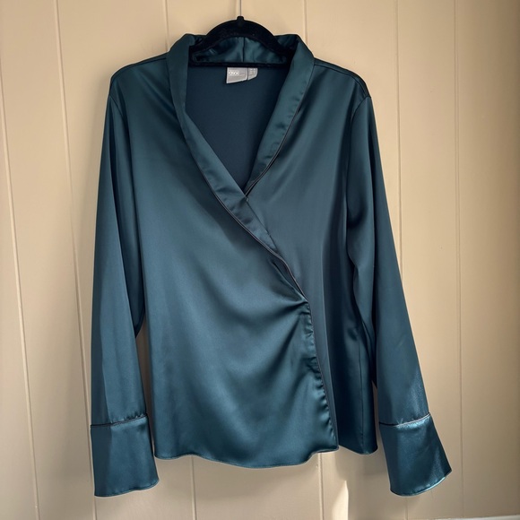 ASOS Women’s Long Sleeve Wrap Blouse. Size 16. - Picture 1 of 8
